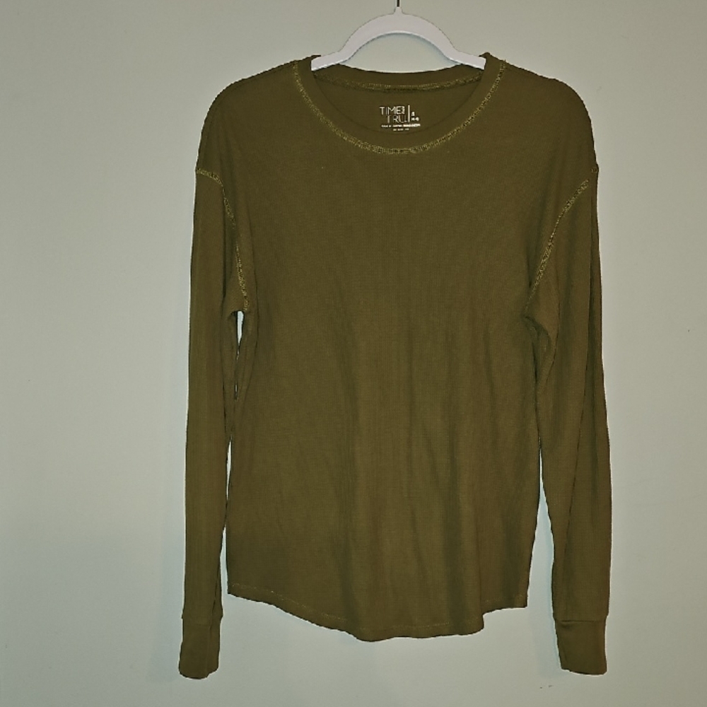 Time And Tru  Sz Small 4-6 Waffle Long Sleeve Shirt!! Like New Condition